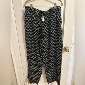 Talbots Black and White swim coverup